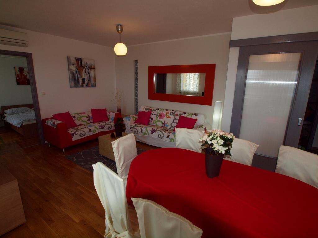 Apartments Jakov Матули Екстериор снимка