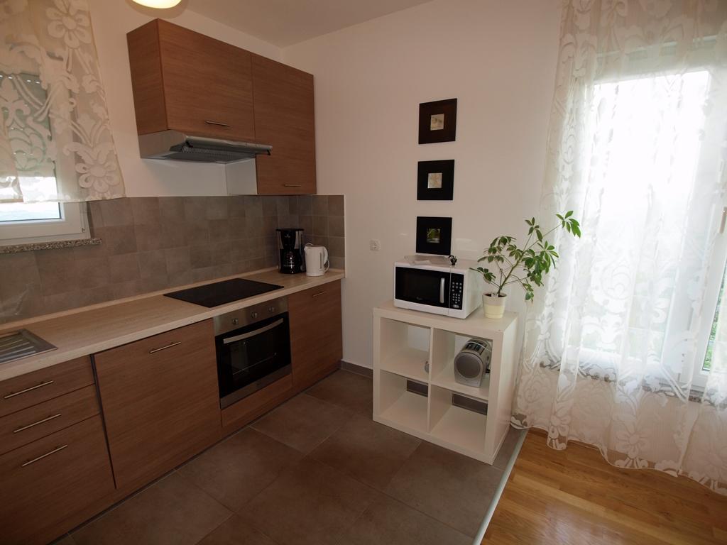 Apartments Jakov Матули Екстериор снимка
