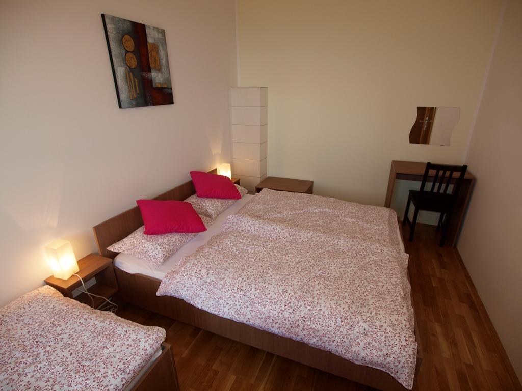 Apartments Jakov Матули Екстериор снимка