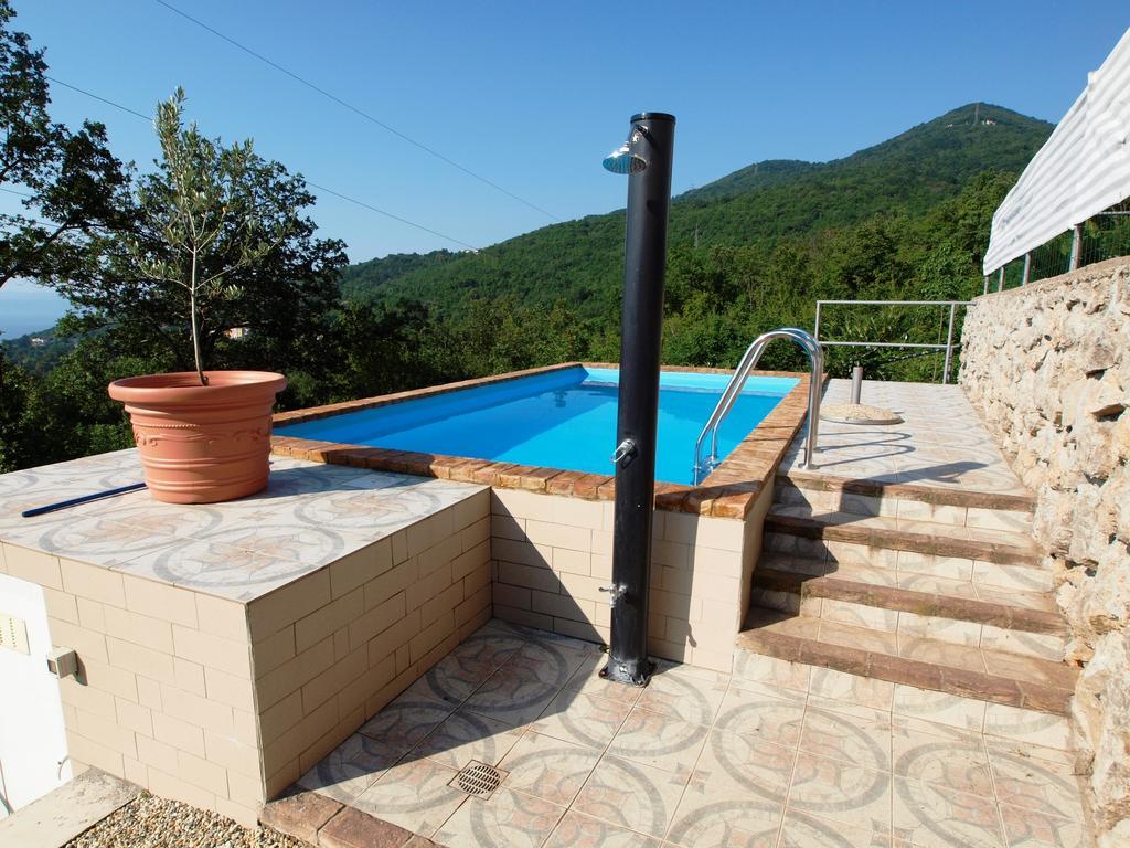 Apartments Jakov Матули Екстериор снимка