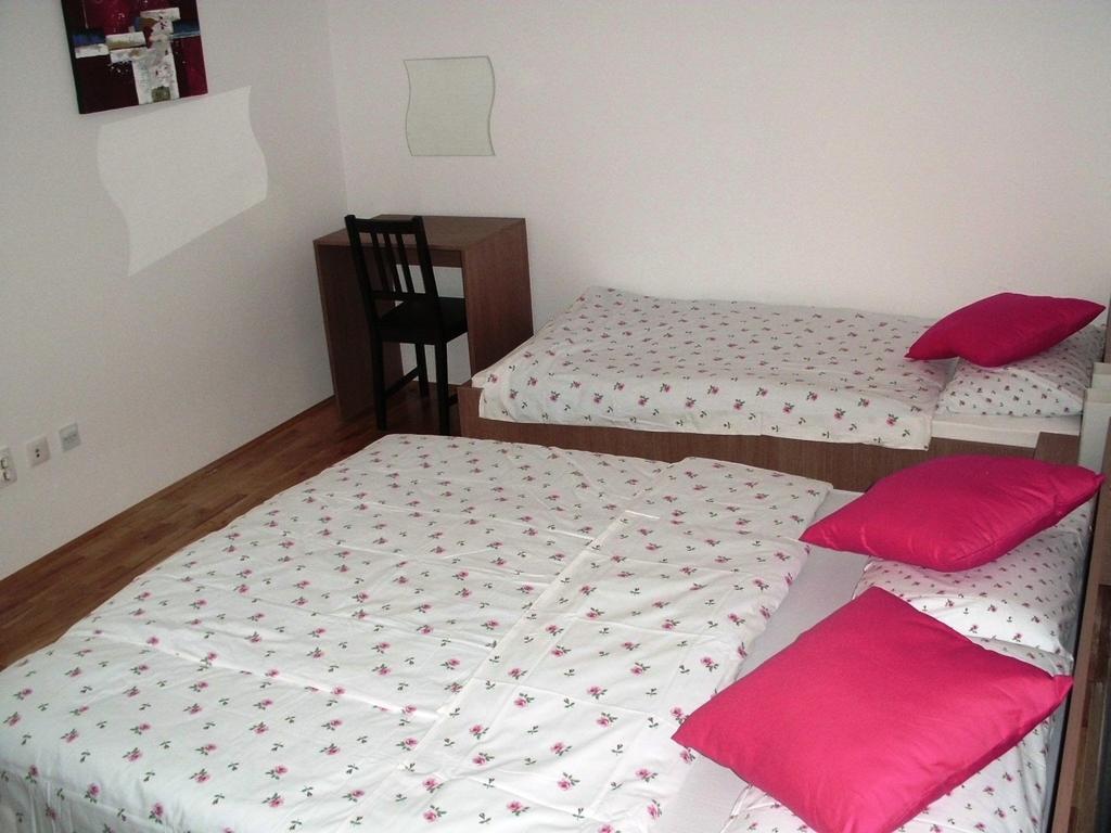 Apartments Jakov Матули Екстериор снимка